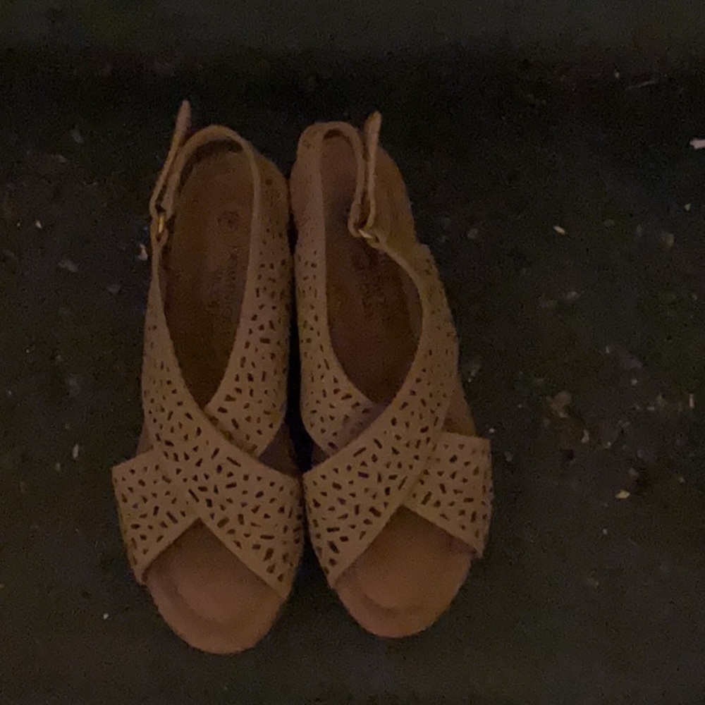 Tan Flat Sandals with Crisscross Straps